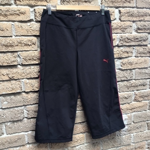 𝅺puma Capri Pants - Picture 2 of 16